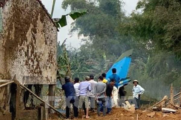  Sửa chữa nhà cửa cho người dân sau sự cố rơi máy bay quân sự