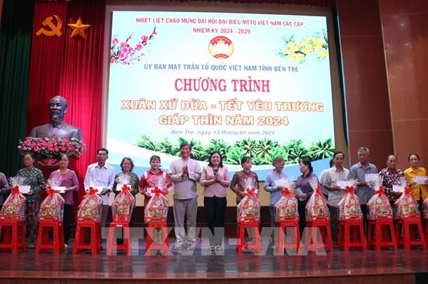 26.000 gia đình chính sách, khó khăn tại Bến Tre sẽ có quà Tết để vui Xuân