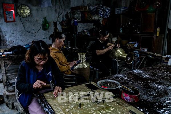 Tinh hoa chạm bạc Đồng Xâm