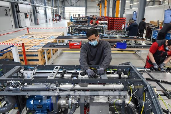 IMF nâng dự báo tăng trưởng năm 2024 của Trung Quốc lên 5%