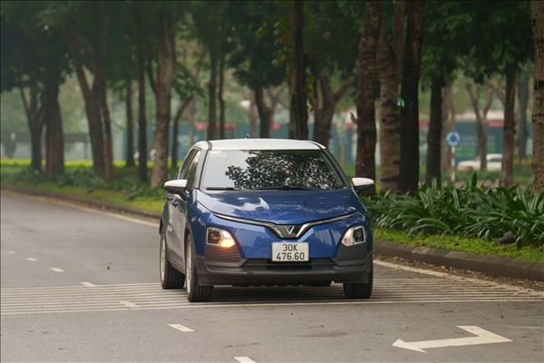 VF 5 - "Ngôi sao mới" tại Car Awards 2023