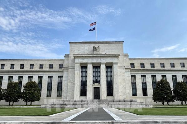 Dấu hiệu tích cực mới trước khi Fed ra quyết định lãi suất trong tuần tới