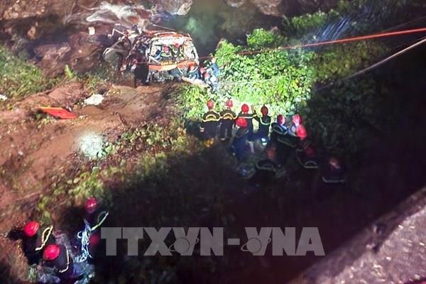 Xe khách lao xuống vực: Bệnh viện Đà Nẵng khẩn trương cứu chữa 12 người bị thương