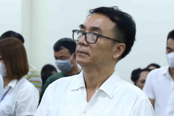 Vụ sách giáo khoa giả: Đề nghị y án sơ thẩm 9 năm tù với bị cáo Trần Hùng