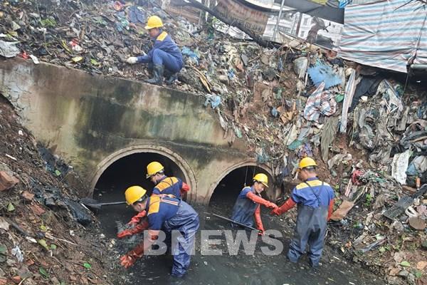 Những người làm đẹp Thủ đô trong những ngày giá rét