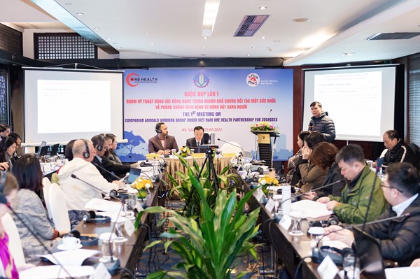 FOUR PAWS ủng hộ chấm dứt buôn bán, giết mổ và tiêu thụ thịt chó, mèo