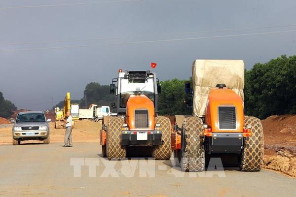 Thi công đầu năm trên tuyến cao tốc Bãi Vọt-Hàm Nghi