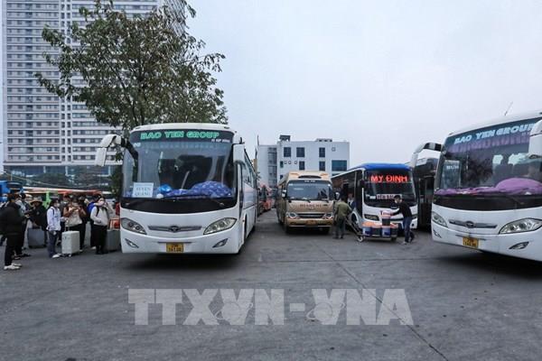 Nhà xe tăng chuyến đón khách dịp Tết