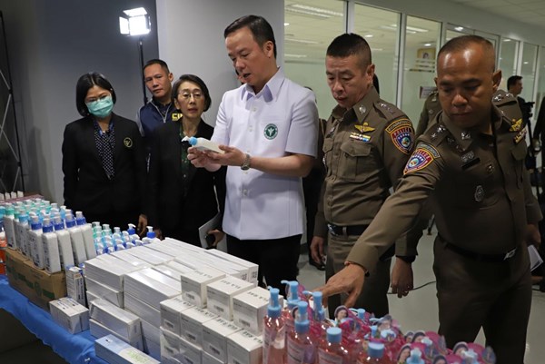Thái Lan thu giữ lượng lớn mỹ phẩm giả