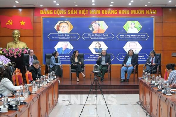 Triển khai Đề án 1 triệu ha lúa gạo chất lượng cao, phát thải thấp: Không thể thiếu hợp tác công tư