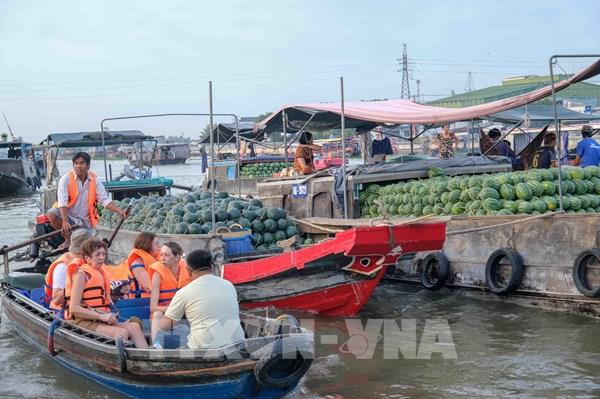 Chợ nổi Cái Răng nhộn nhịp những ngày giáp Tết