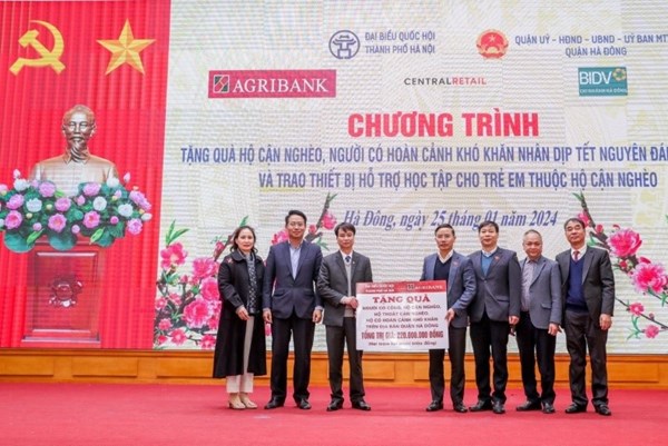 Agribank dành hơn 100 tỷ đồng hỗ trợ an sinh xã hội dịp Tết Nguyên đán