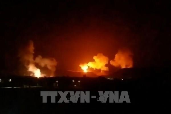 Mỹ, Anh tiếp tục không kích các mục tiêu Houthi ở Yemen