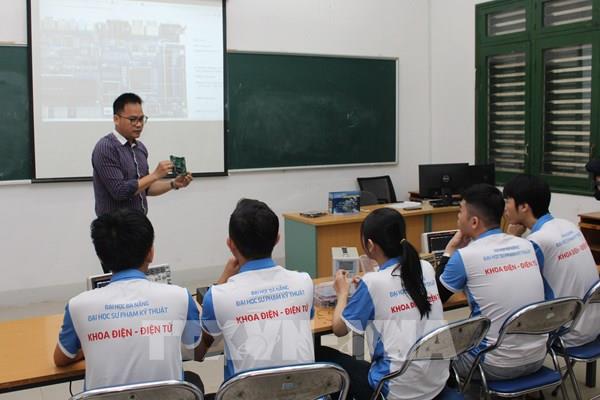 Đà Nẵng nắm bắt cơ hội trở thành chuỗi cung ứng nhân lực vi mạch bán dẫn   