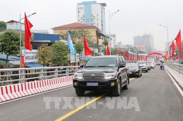 Thông xe kỹ thuật cầu vượt đường sắt Hà Nội - Thái Nguyên