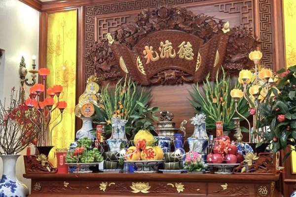 Bàn thờ gia tiên - nơi hội tụ những giá trị thiêng liêng của Tết cổ truyền