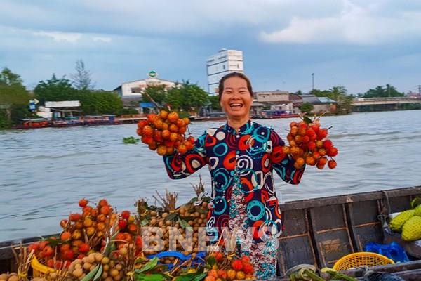 Về miền Tây ăn Tết