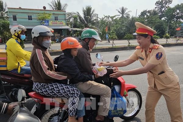 Xuân mới trên quê hương Đồng khởi