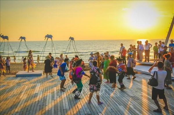 Doanh nghiệp du lịch – lữ hành "tung" khuyến mãi chào hè 2024