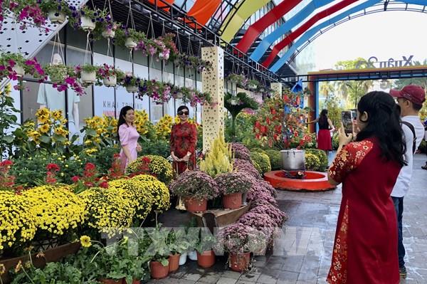 Thành phố Hồ Chí Minh đón lượt khách du lịch tăng mạnh dịp Tết