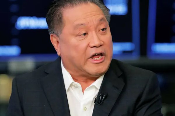 Meta đưa CEO của đối tác sản xuất chip chủ chốt vào Ban Giám đốc