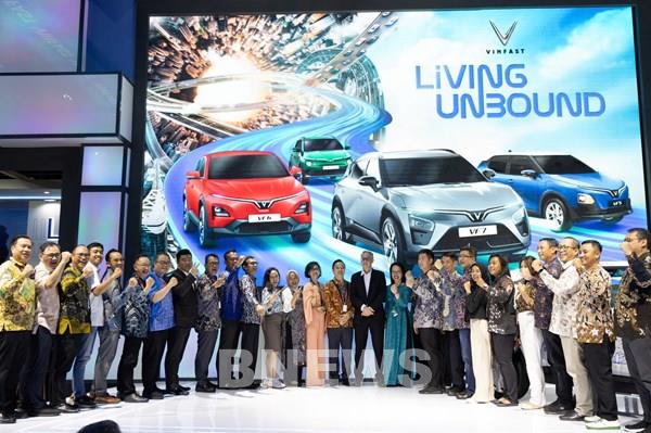 VinFast ký kết Ý định Thư hợp tác với 5 đại lý đầu tiên tại Indonesia
