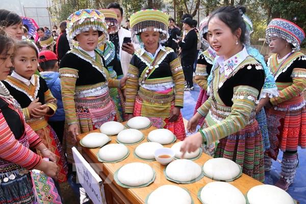 Đặc sắc Lễ hội Gầu Tào của người Mông ở Yên Bái