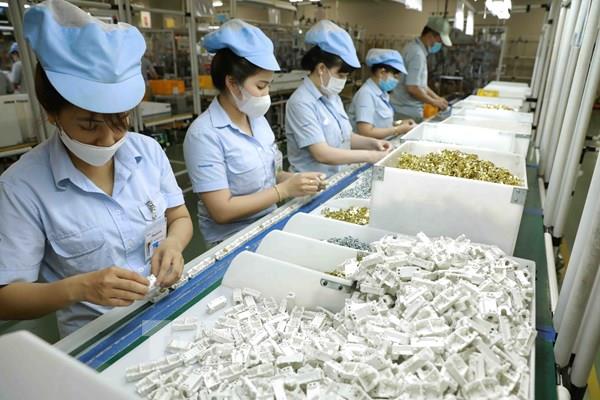 Hơn 94% doanh nghiệp tại Bình Dương sản xuất ổn định như trước Tết