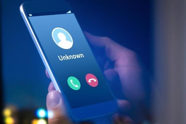 Gọi nhầm điện thoại, bị lừa chiếm đoạt hơn 2 tỷ đồng