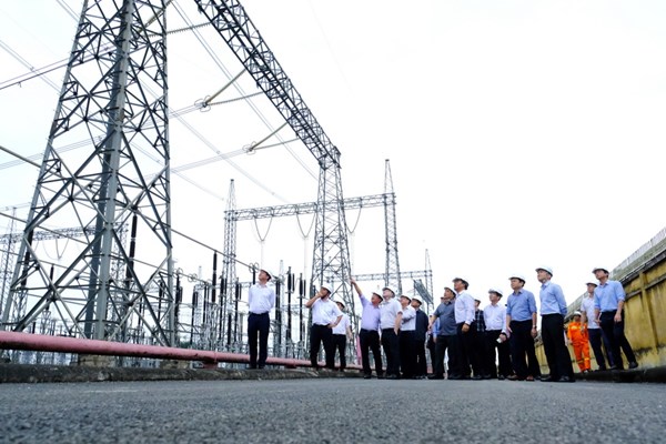 Nâng cao năng lực truyền tải điện mạch 500 kV liên kết Trung - Bắc mùa khô 