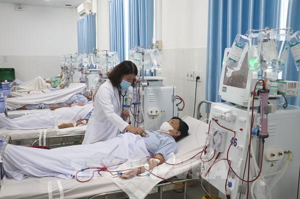 Người mang sắc áo "blouse trắng" dịu êm