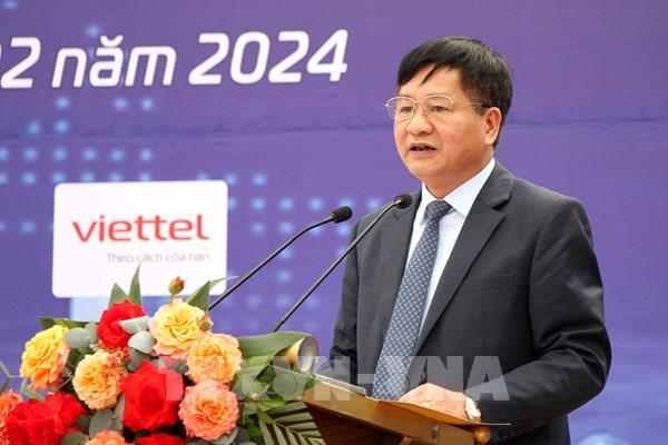 Người dân dễ dàng phản ánh ý kiến qua ứng dụng Điện Biên Smart