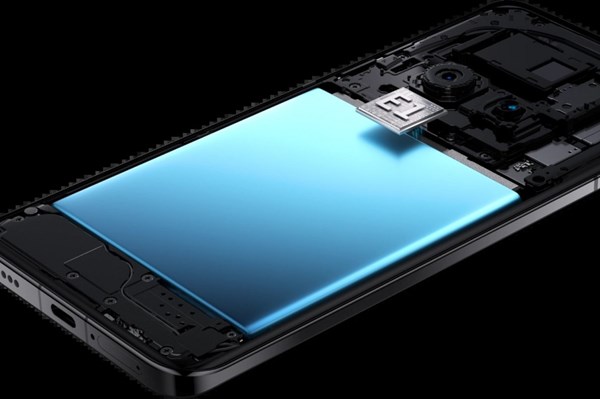 "Nóng" cuộc đua phát triển pin ưu việt hơn cho "dế" thông minh