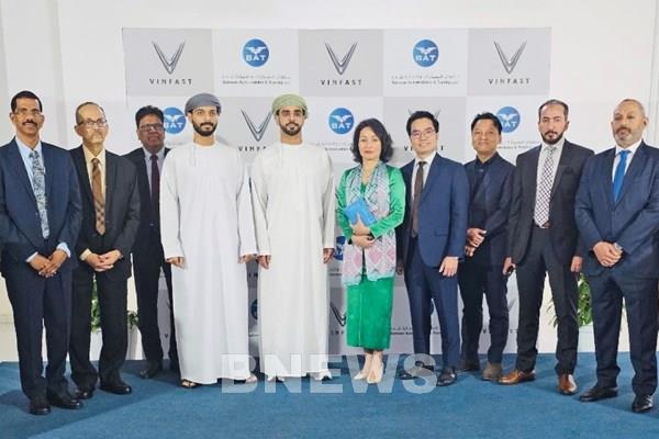 VinFast ký hợp tác phân phối xe điện tại thị trường Oman