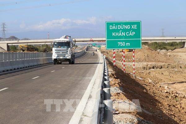 Cao tốc Cam Lâm - Vĩnh Hảo chính thức thu phí dịch vụ từ ngày 28/5