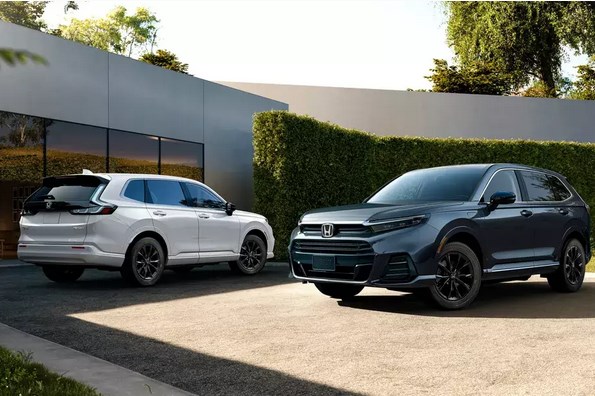 Honda lần đầu tiên ra mắt xe lai hydro – điện