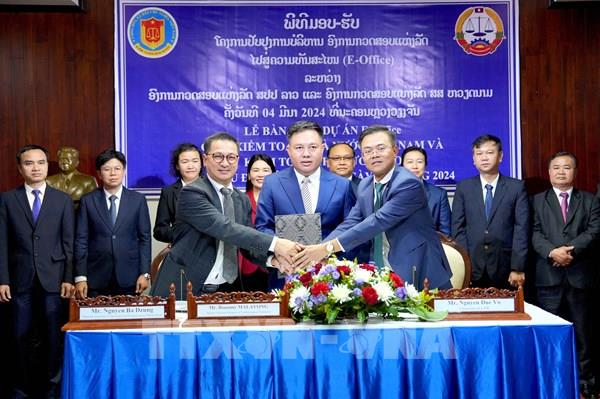Việt Nam giúp hiện đại hóa ngành kiểm toán của Lào