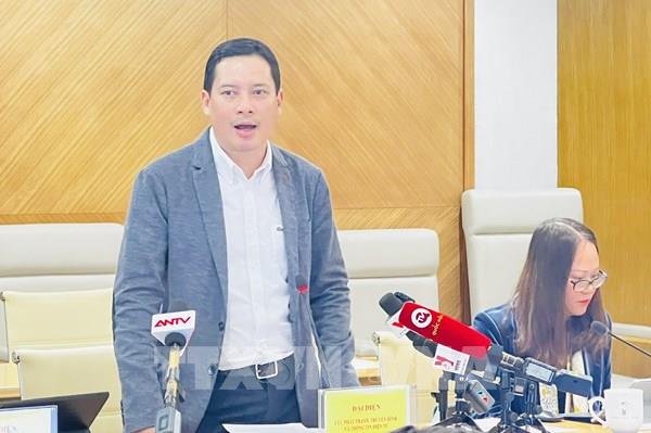 Xử lý video sai phạm trên mạng xã hội: "Cuộc rượt đuổi giữa chính và tà"