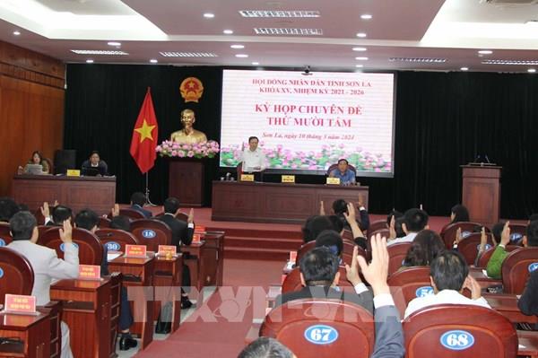 Thông qua dự án Đầu tư xây dựng tuyến đường bộ cao tốc Hòa Bình - Mộc Châu