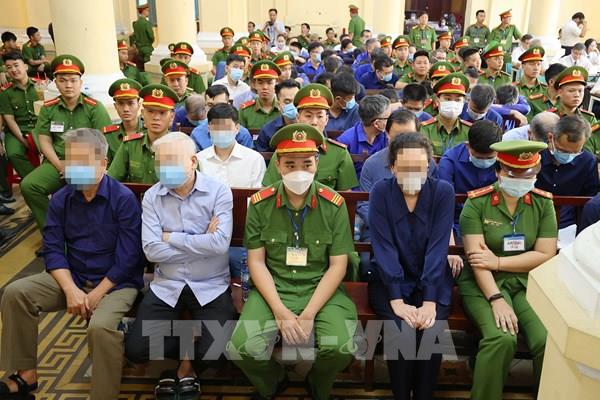 Xét xử sơ thẩm vụ án Vạn Thịnh Phát: Cáo trạng áp dụng nguyên tắc có lợi cho bị cáo