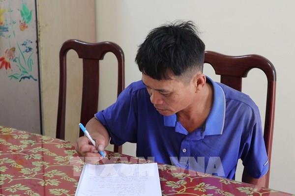 Chính quyền vào cuộc xử lý vụ cha dượng bạo hành bé trai tại Bình Phước