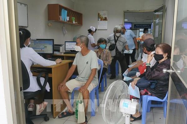 Bệnh viện Nhân dân Gia Định TP. Hồ Chí Minh quá tải vì dự án chậm tiến độ