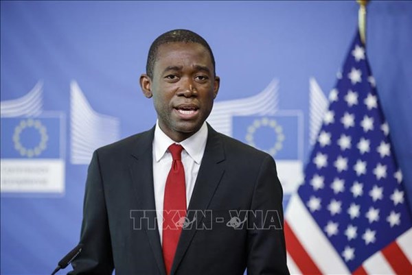 Mỹ áp đặt trừng phạt ngành quốc phòng Nga