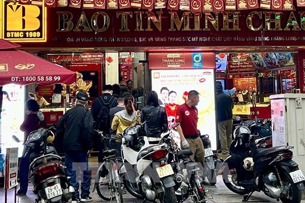 Sáng 10/4, vàng miếng bất ngờ giảm giá, vàng nhẫn lập đỉnh mới