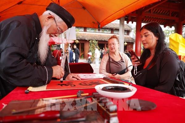 Phiên họp thứ 31, Ủy ban Thường vụ Quốc hội: Mở rộng miễn thị thực để thu hút khách quốc tế đến Việt Nam