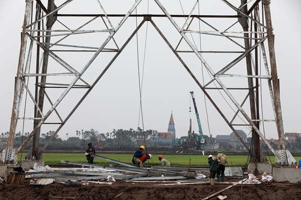 Đường dây 500 kV mạch 3: Áp lực lớn, kỳ vọng cao!