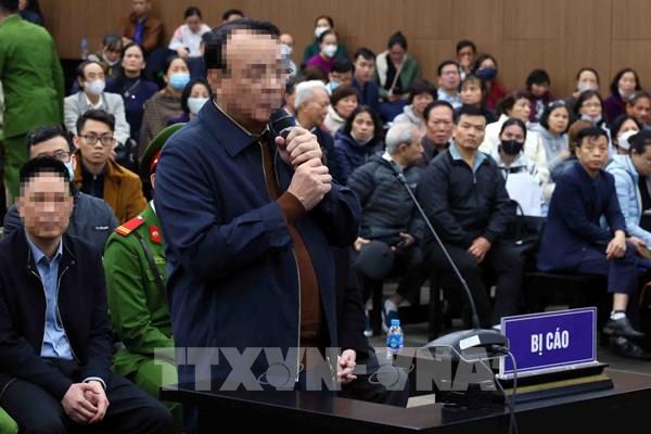 Nhìn lại phiên tòa xét xử vụ án Tân Hoàng Minh