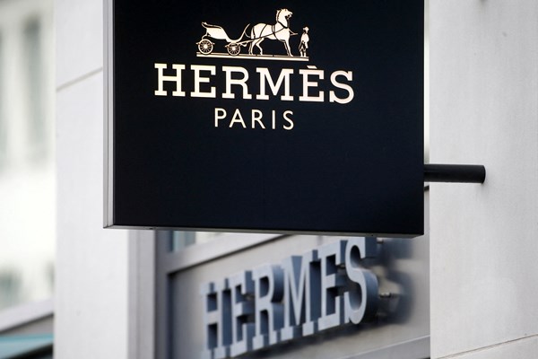 Hermès “vượt mặt” LVMH trở thành công ty xa xỉ lớn nhất châu Âu