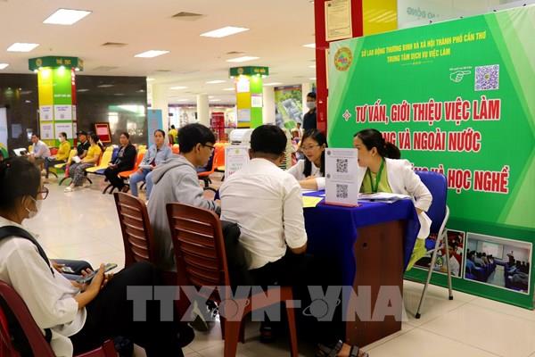 ĐBSCL cần tuyển dụng gần 33.600 vị trí việc 