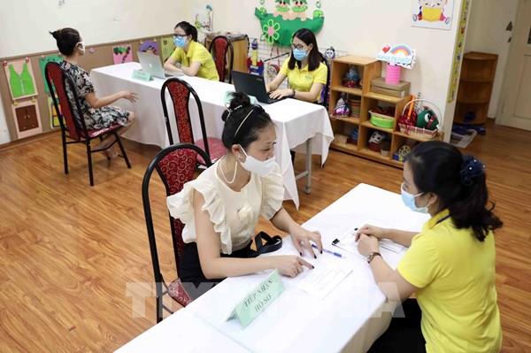 Hà Nội yêu cầu trường không thu tiền “giữ chỗ” khi tuyển sinh